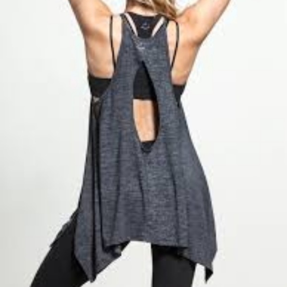 Beyond Yoga Tops - BEYOND YOGA Double Pointed Sharkbite Keyhole Tank